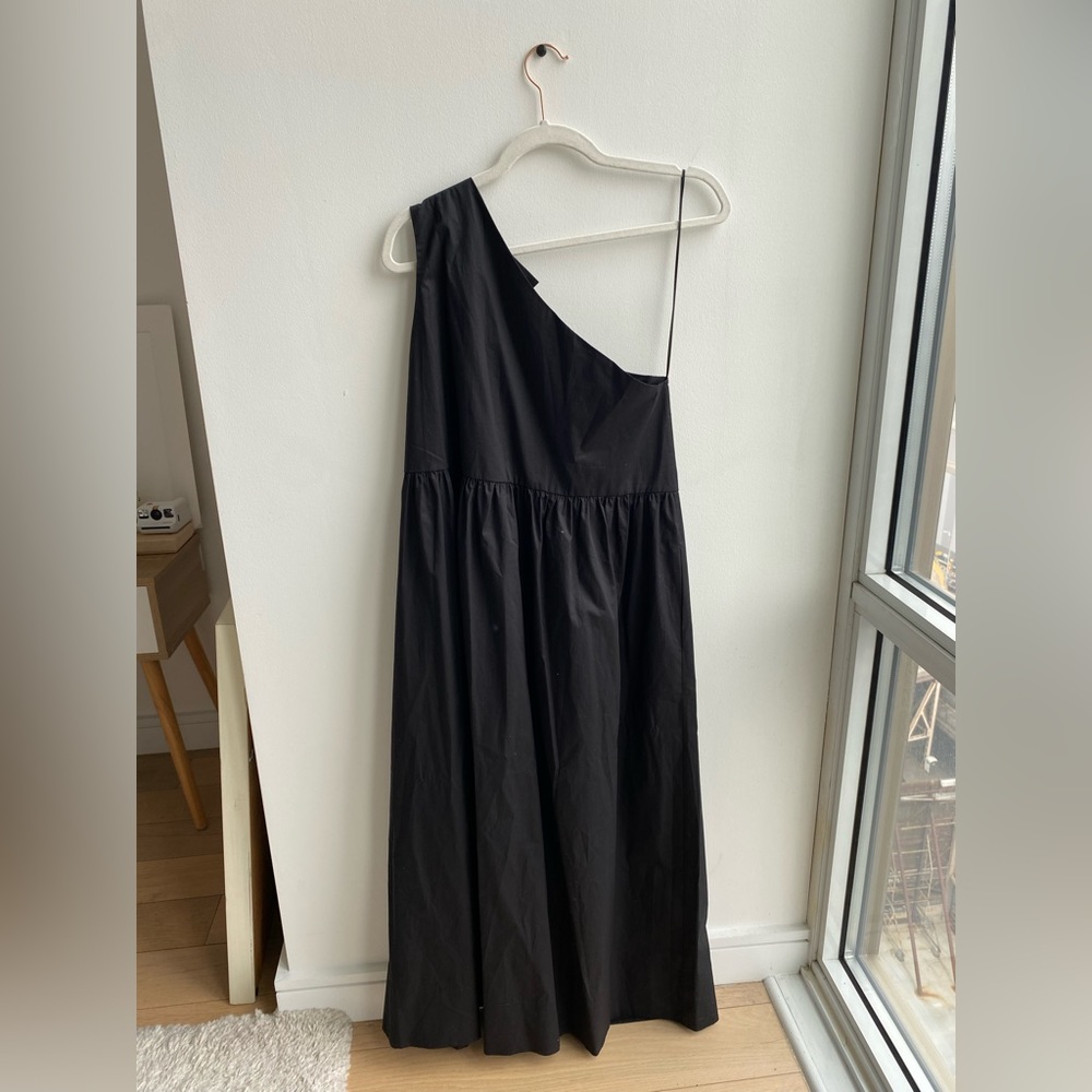 MONICA NERA Elegant Black One-Shoulder Dress